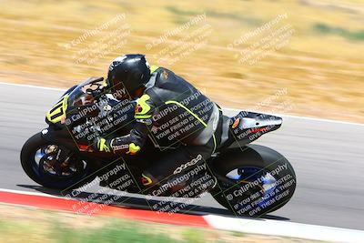 media/Apr-30-2023-CRA (Sun) [[020fcf5d43]]/Race 3-1000 Amateur Supersport/